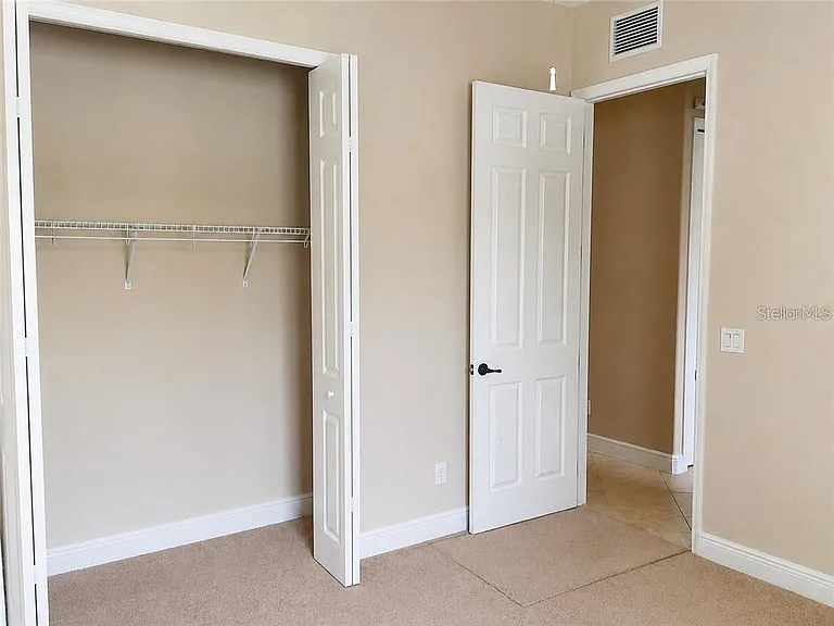 5570 Rock Dove Dr — Photo 32
