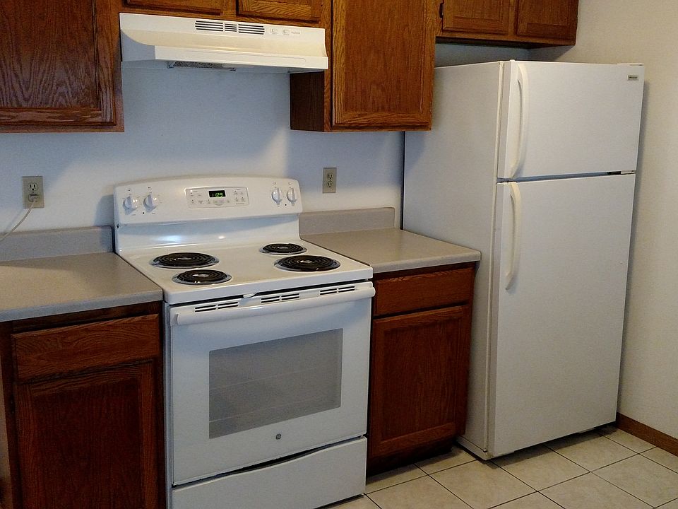 1st image of 8451 Woodcreek Ave