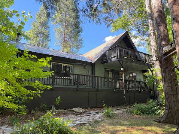 320 Airport Rd, Trinity Center, CA 96091