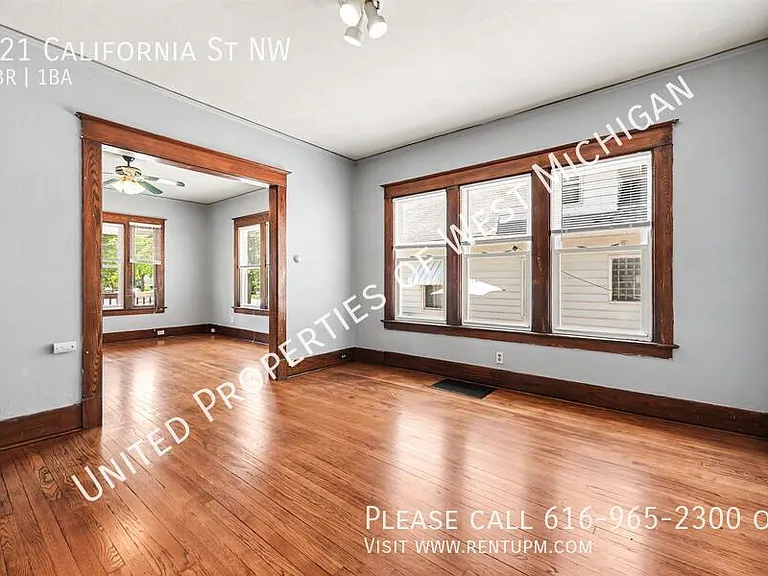 721 California St NW — Photo 7