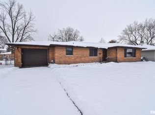 136 W Clark St, Morton, IL 61550