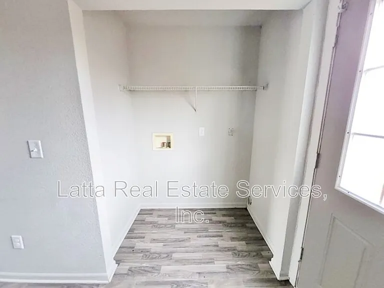 304 N 3rd St #A — Photo 7