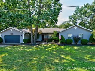 1074 Duckhead Rd, Lake Ozark, MO 65049