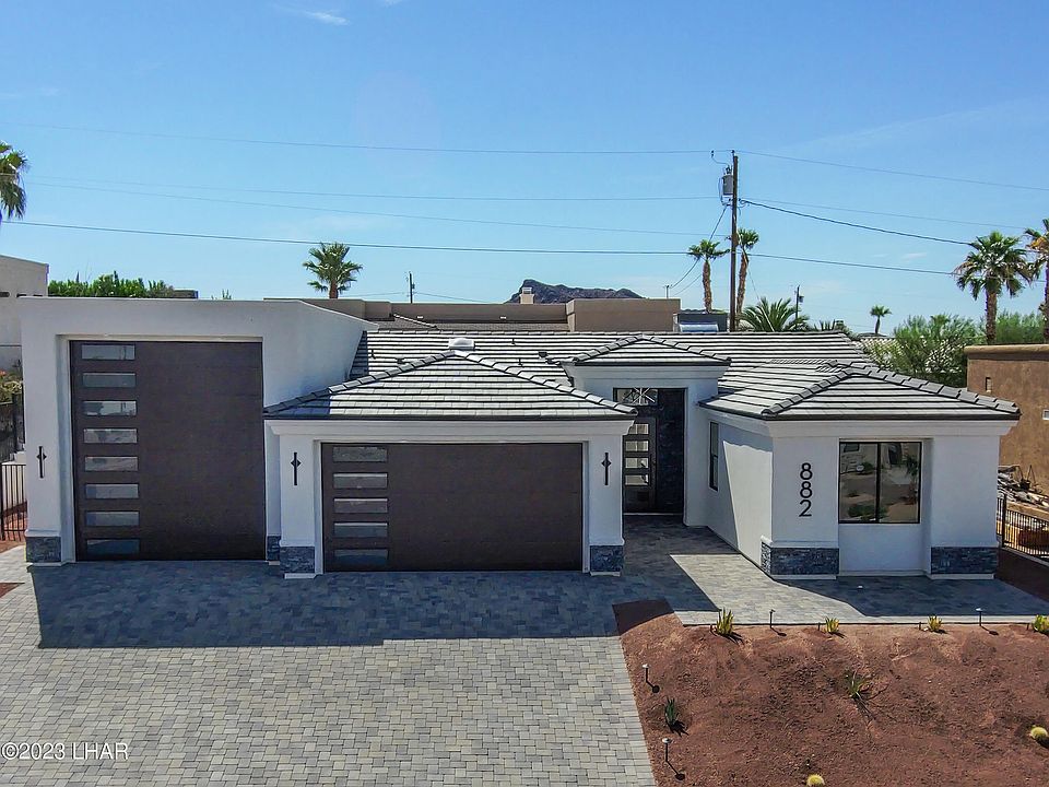 1st image of 882 Paso Dr