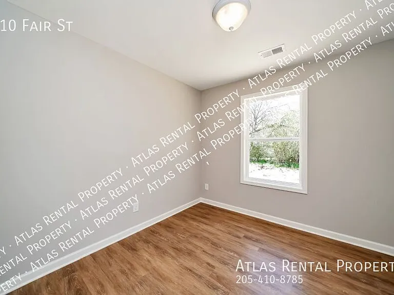 110 Fair St — Photo 17