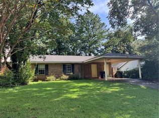 826 Chickasaw Ave, Auburn, AL 36830