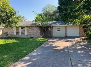 7126 Heath St, Houston, TX 77016