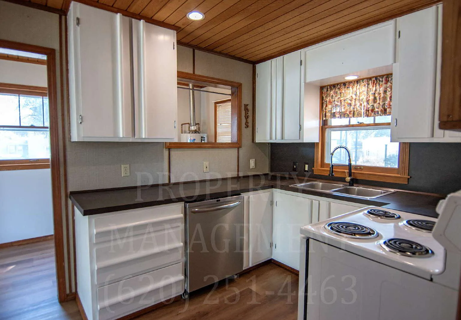 3 bed, 2.0 bath, 1410 sqft, $1,200 — Photo 4