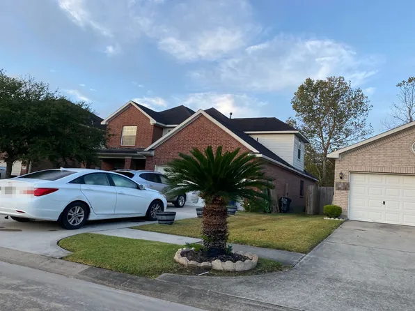 8515 W Highlands Xing, Highlands, TX 77562