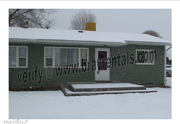 139 N Sycamore St. front