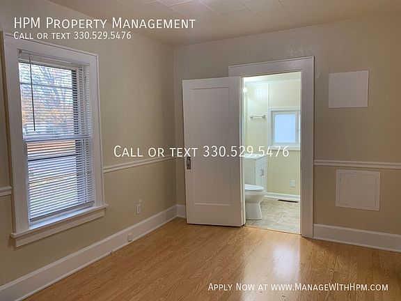 5th image of 2306 24th St NE