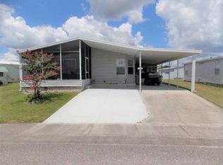 6364 Forest Lake Dr, Zephyrhills, FL 33540