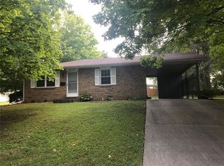 2127 Muren Blvd, Belleville, IL 62221