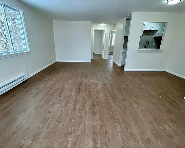 635 E Seneca Tpke #5 — Photo 8