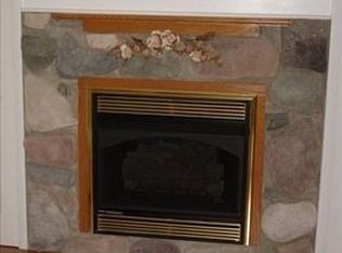 9701 Sparling Rd, Wales, MI 48027