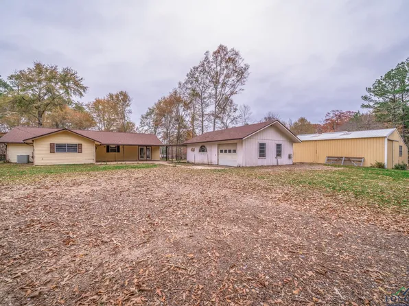 194 Private Road 8716, Jefferson, TX 75657