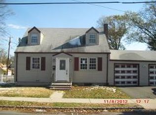 3 S Franklin Ave, Bergenfield, NJ 07621
