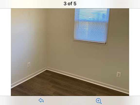 3rd image of 26111 Superior Ave