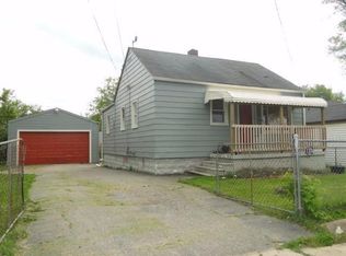 1376 James St, Burton, MI 48529