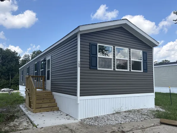 2801 S Stone Rd #155, Marion, IN 46953