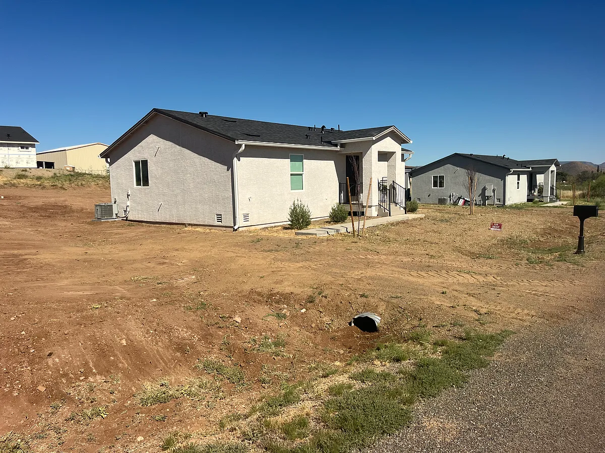 Building Photo - 20154 E Prickly Pear Dr