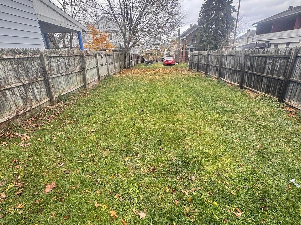 2nd image of 52 N Hancock St