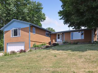 9511 40th St W, Webster, MN 55088