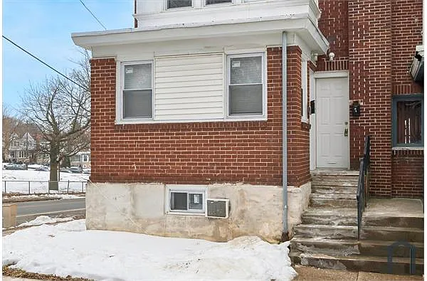 Building Photo - 2000 Widener Pl #2