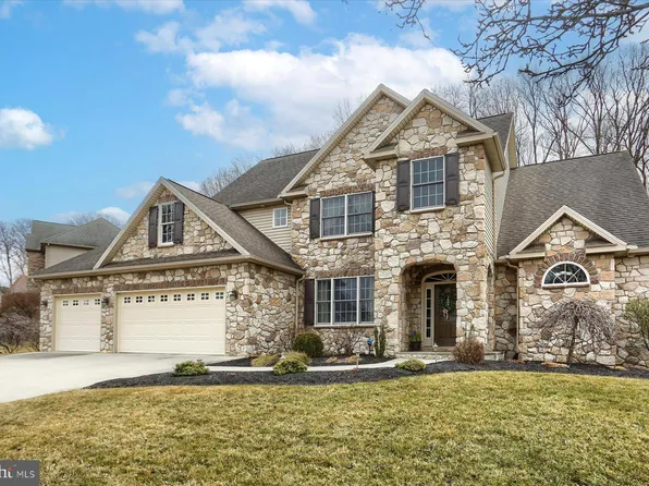 5007 Ravenwood Rd, Mechanicsburg, PA 17055