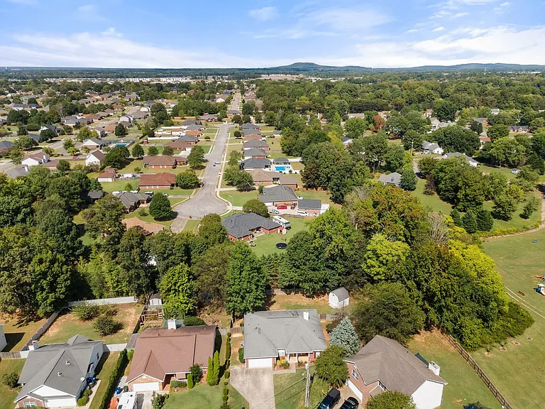 165 Brass Oak Dr — Photo 5