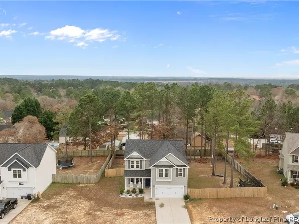 89 N Dakota Ct, Spring Lake, NC 28390