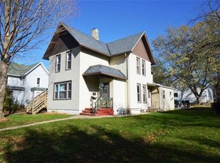 227 S Whiton St, Whitewater, WI 53190