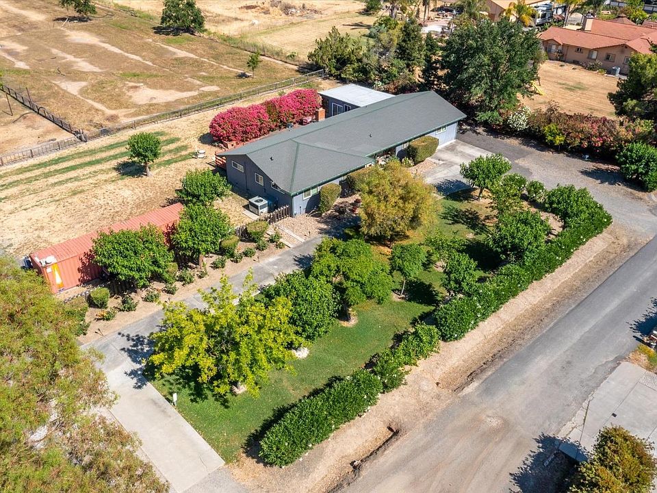 1st image of 7046 Mills Lane