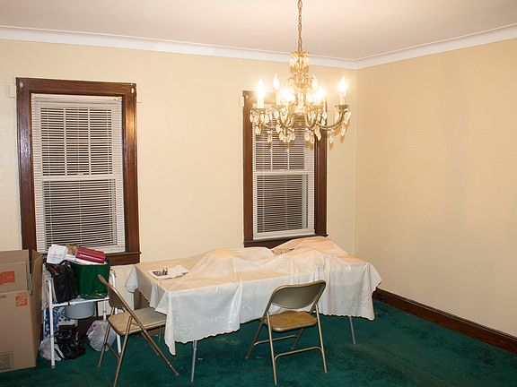 2nd image of 205-34 115 Dr