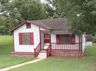 322 Jackson St, Chickasaw, AL 36611
