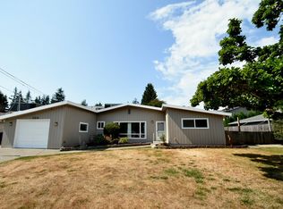 21616 79th Ave W, Edmonds, WA 98026