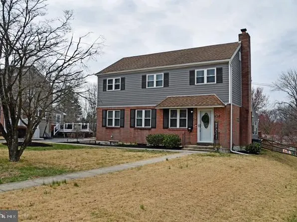 638 Maplewood Rd, Springfield, PA 19064