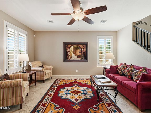 3rd image of 3009 E MEADOWVIEW Drive