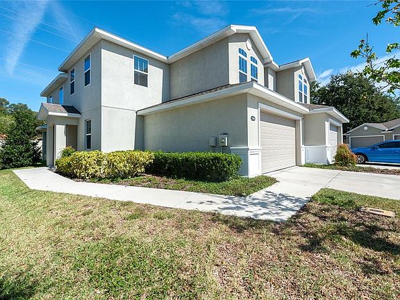 3rd image of 2280 Montview Dr