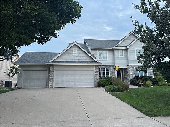 3rd image of 6609 Hampton Ct