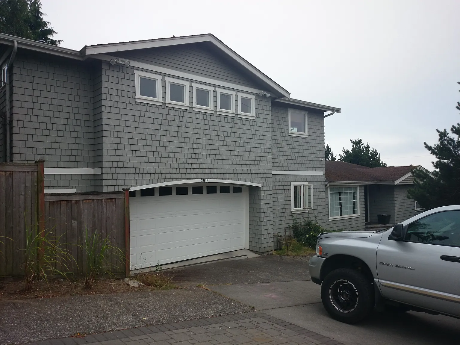 2919 W Dravus St photo 1
