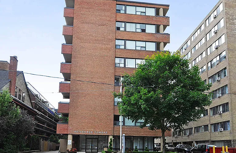 214 Saint George St — Photo 1