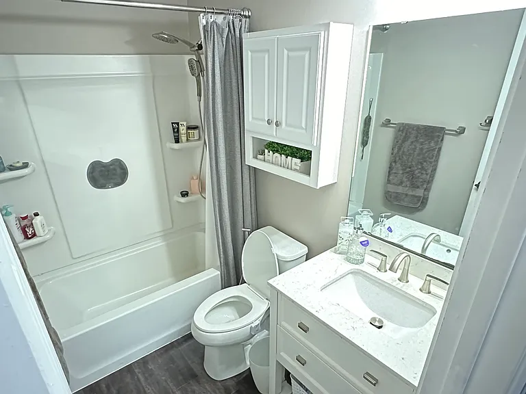 1121 N Briarwood Dr — Photo 23