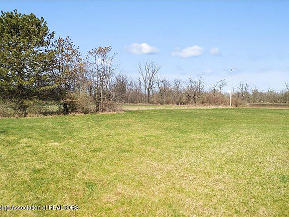 5th image of 12797 Oneida Rd
