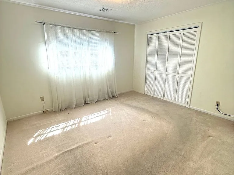 2655 W Edgemont Ave — Photo 9