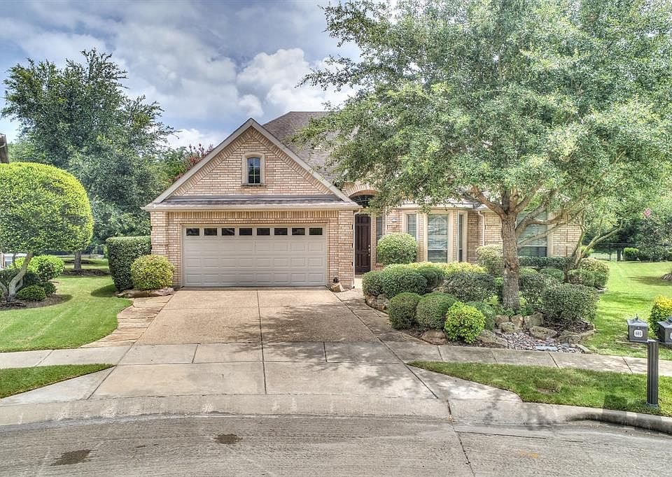 1st image of 601 Pelican Hills Dr