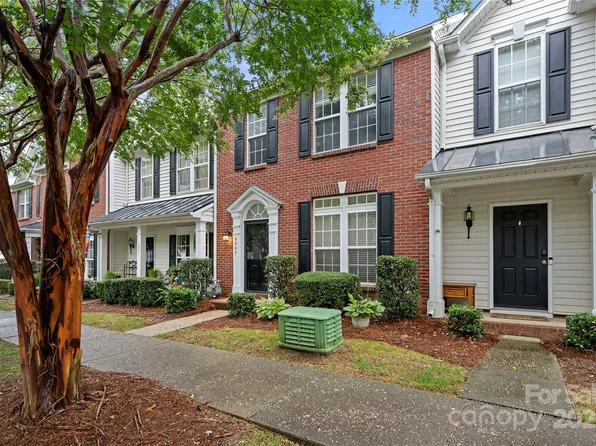 9545 Glenashley Dr, Cornelius, NC 28031