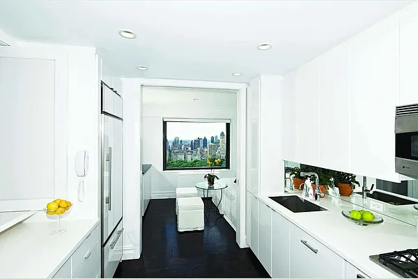 Rented by Stribling | media 33