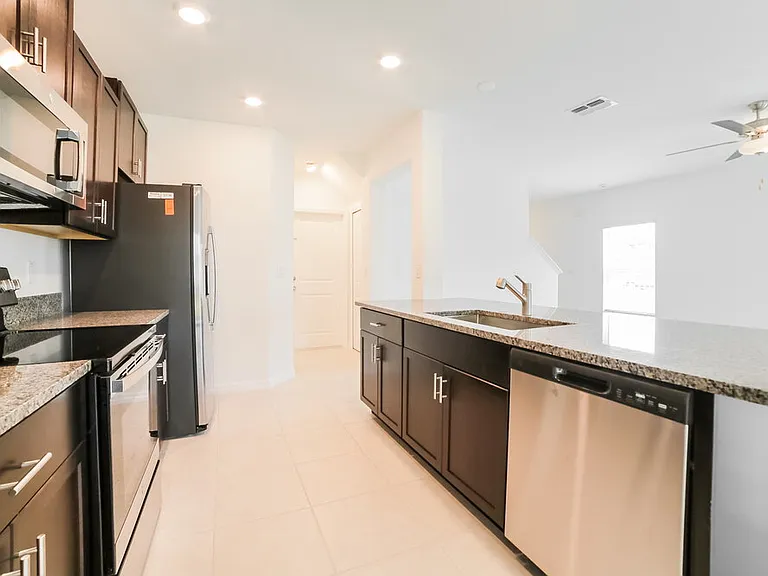 7302 Spring Snowflake Ave — Photo 8