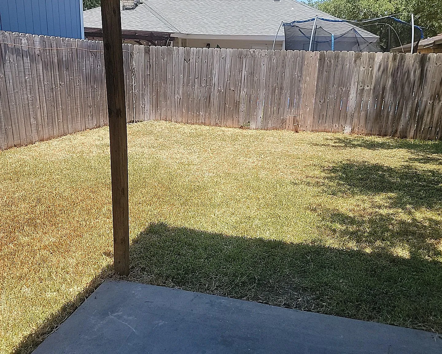 3 bed, 1412 sqft, $1,700 — Photo 2
